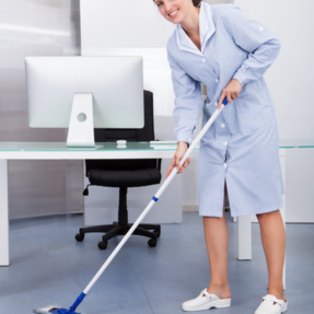 вакансия санитарка. уборка клиники. уборка в лпу. уборщица в частную клинику. генеральная уборка в больнице.
